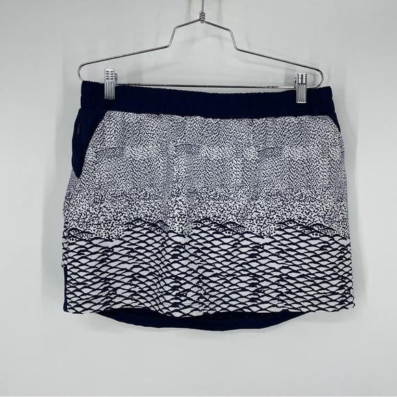 Tasc Performance Skort Size medium - Picture 2 of 8